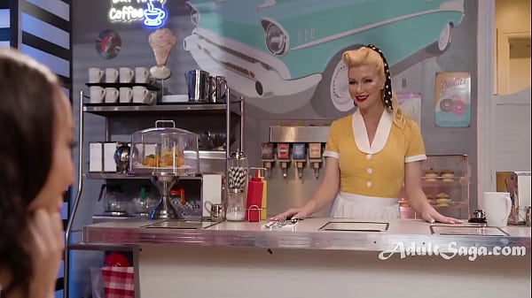 In Yon Diner, a Dance Divine – Serene Siren, Alexis Tae